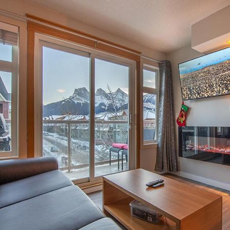 Mountain View 2 Bedroom Condo - WT Top Floor Canmore Buitenkant foto