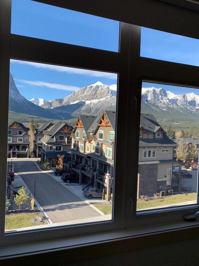 Mountain View 2 Bedroom Condo - WT Top Floor Canmore Buitenkant foto