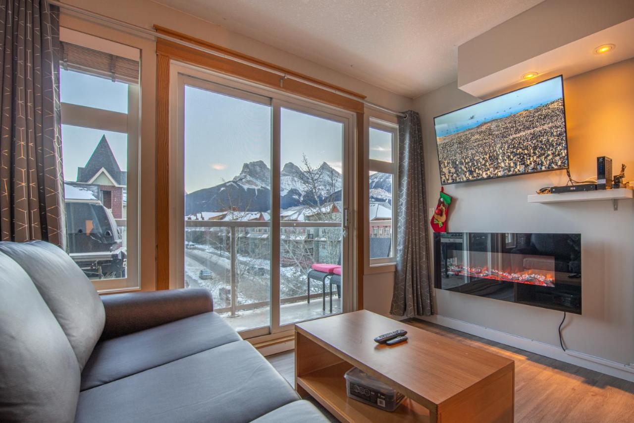 Mountain View 2 Bedroom Condo - WT Top Floor Canmore Buitenkant foto